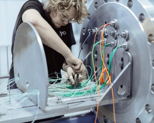 Von der netzgebundenen Stromversorgung zur batteriebetriebenen Stadt