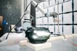 EMC-Scheinwerfertests im Tiyo-Zentrum